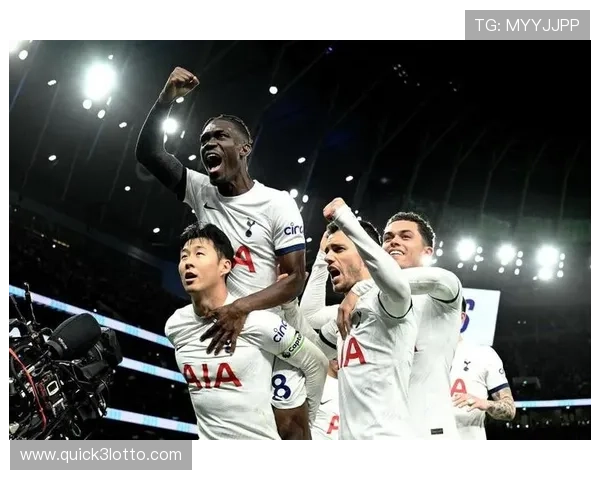 孙兴慜传射建功助热刺大胜，展现领袖风采与全能表现